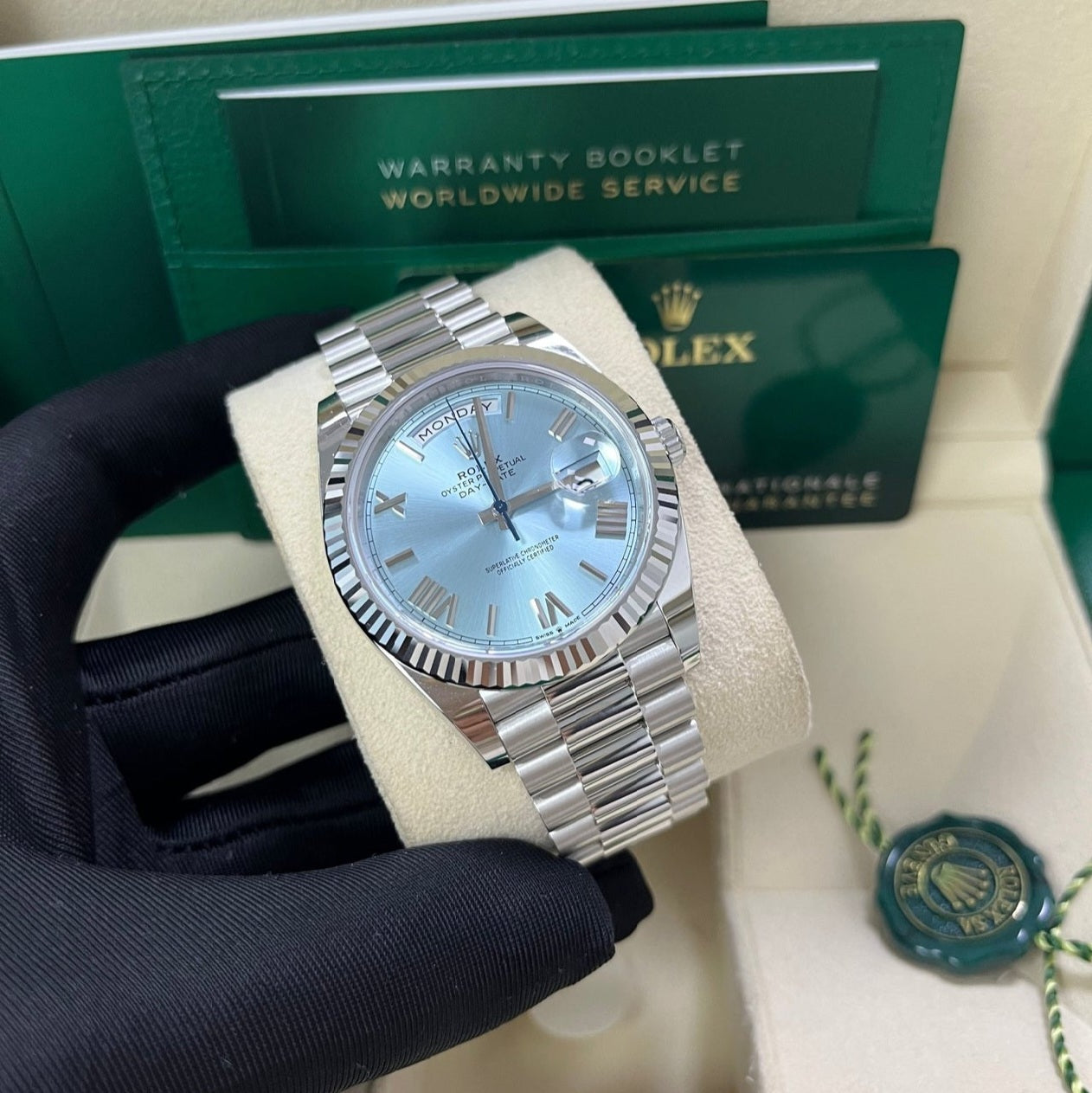Day-Date Ice Blue Roman
