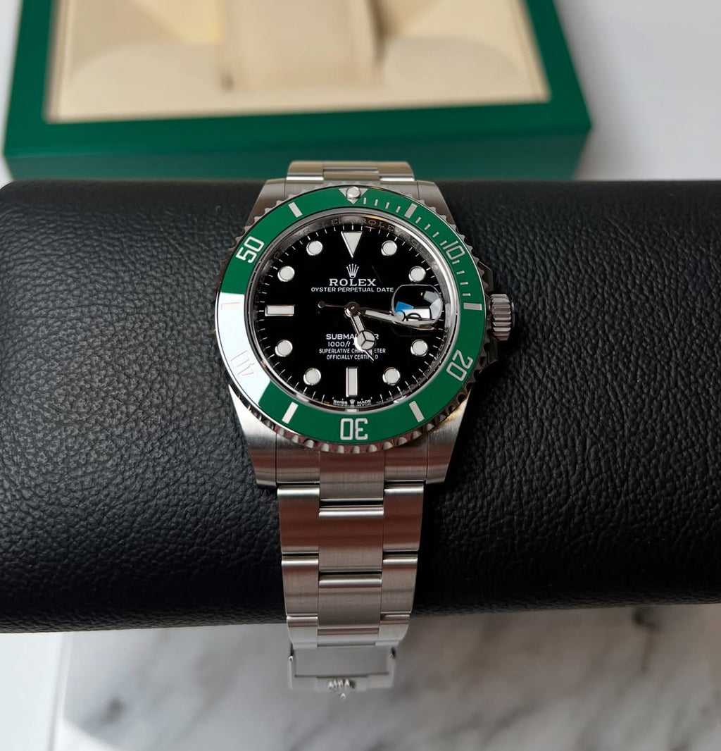 Submariner Starbucks