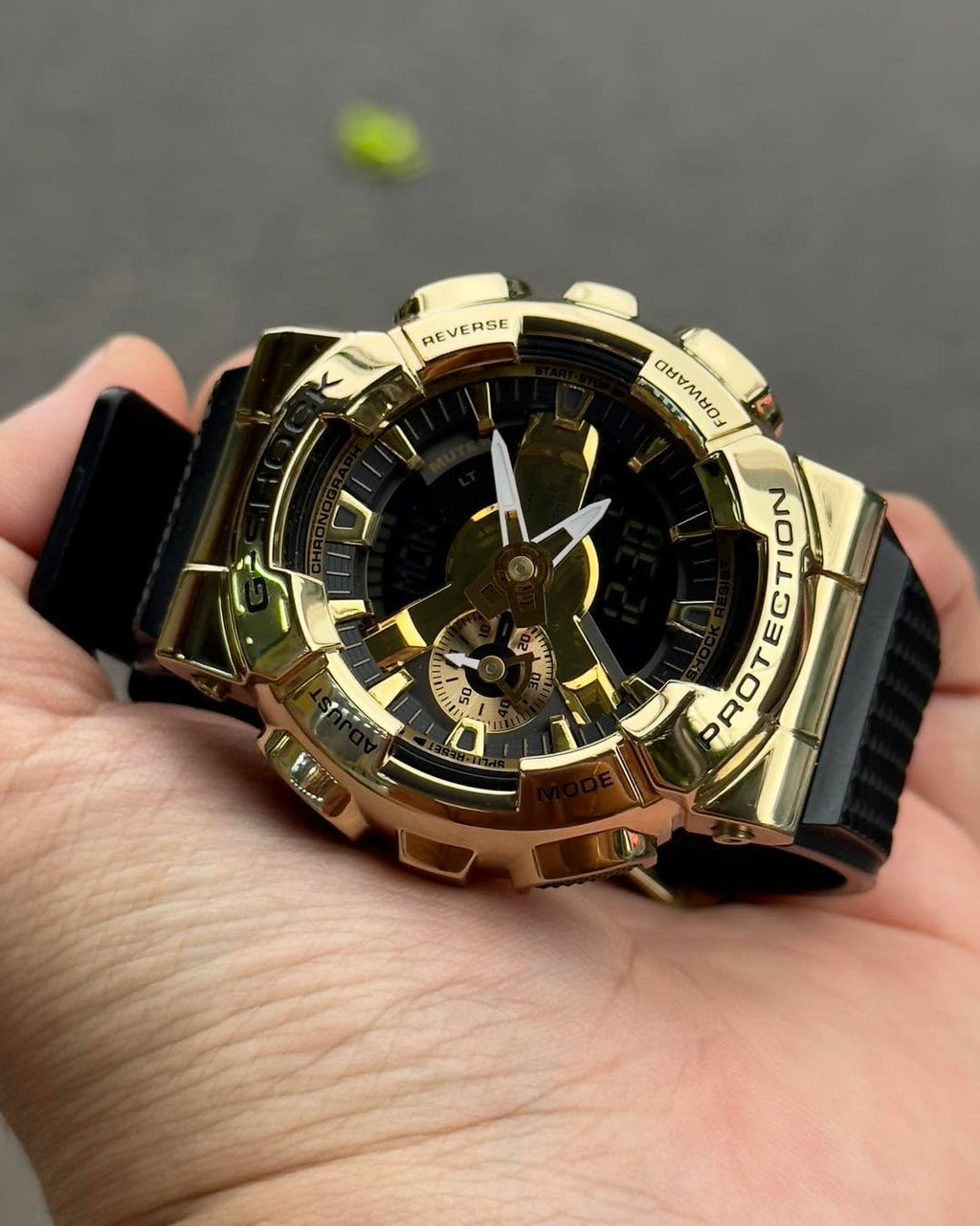 G-SHOCK BOLD
