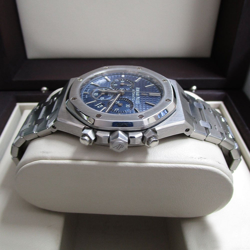 Audemars Piguet Royal Oak Chronograph -  Blue Dial