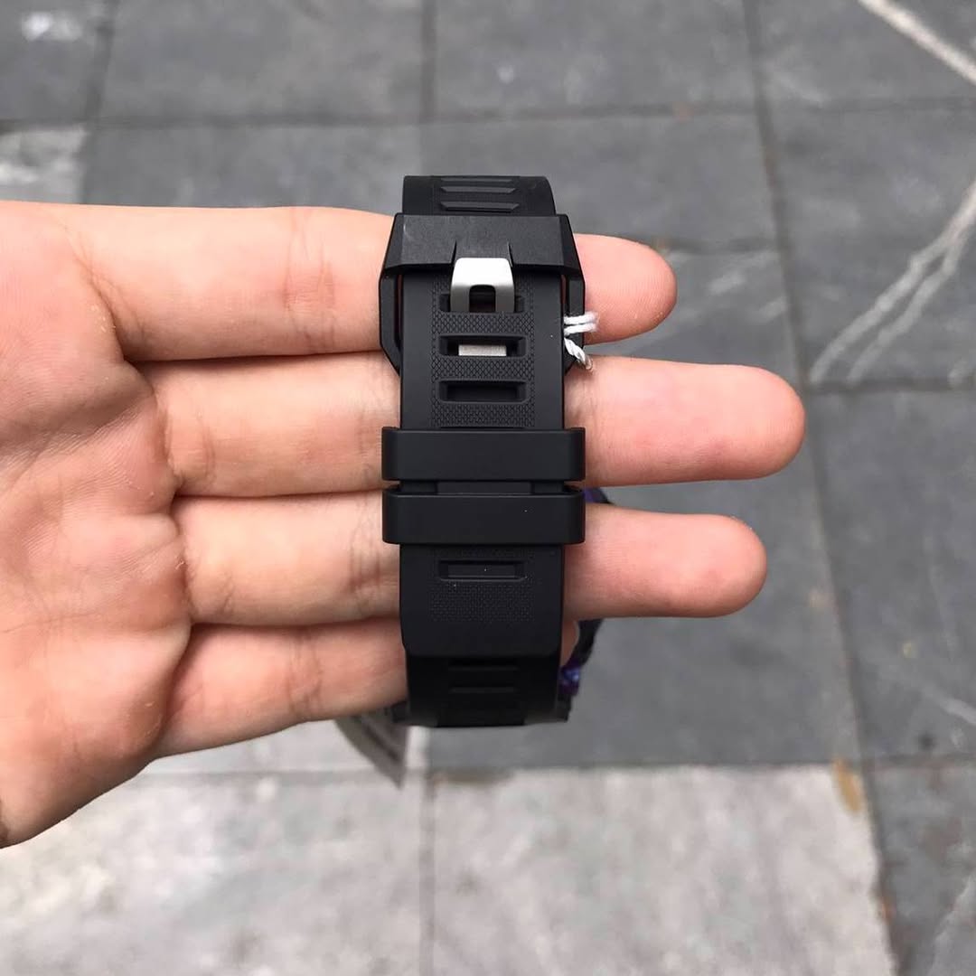 G-SHOCK RAVEN