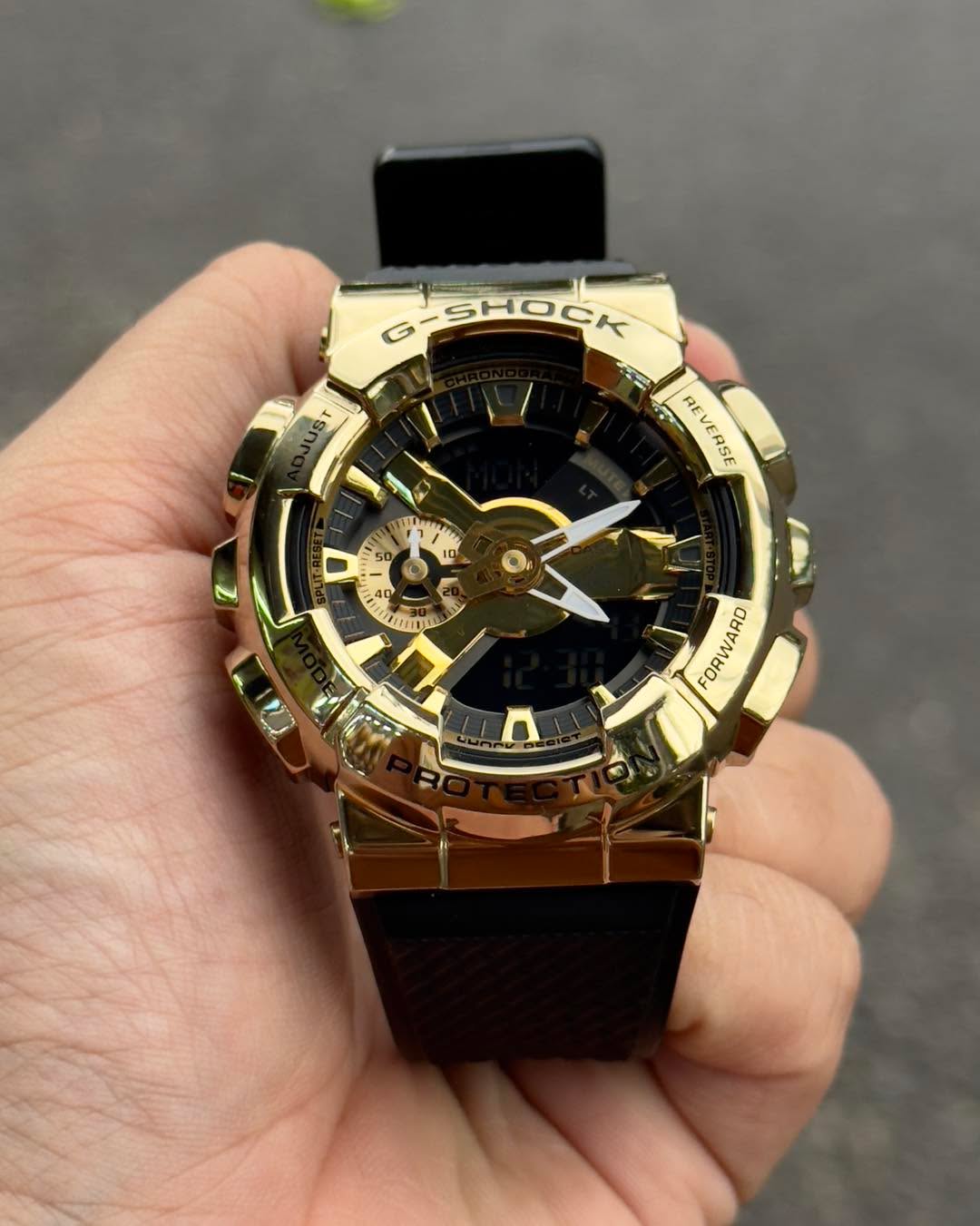 G-SHOCK BOLD