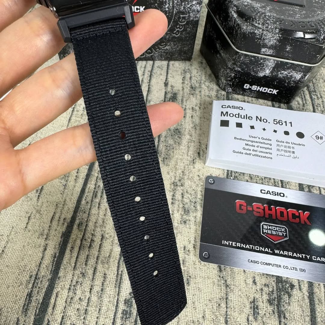 G-SHOCK METAL BLACK