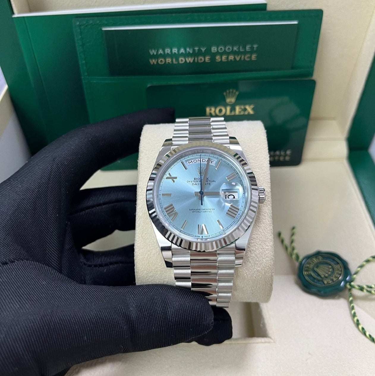 Day-Date Ice Blue Roman