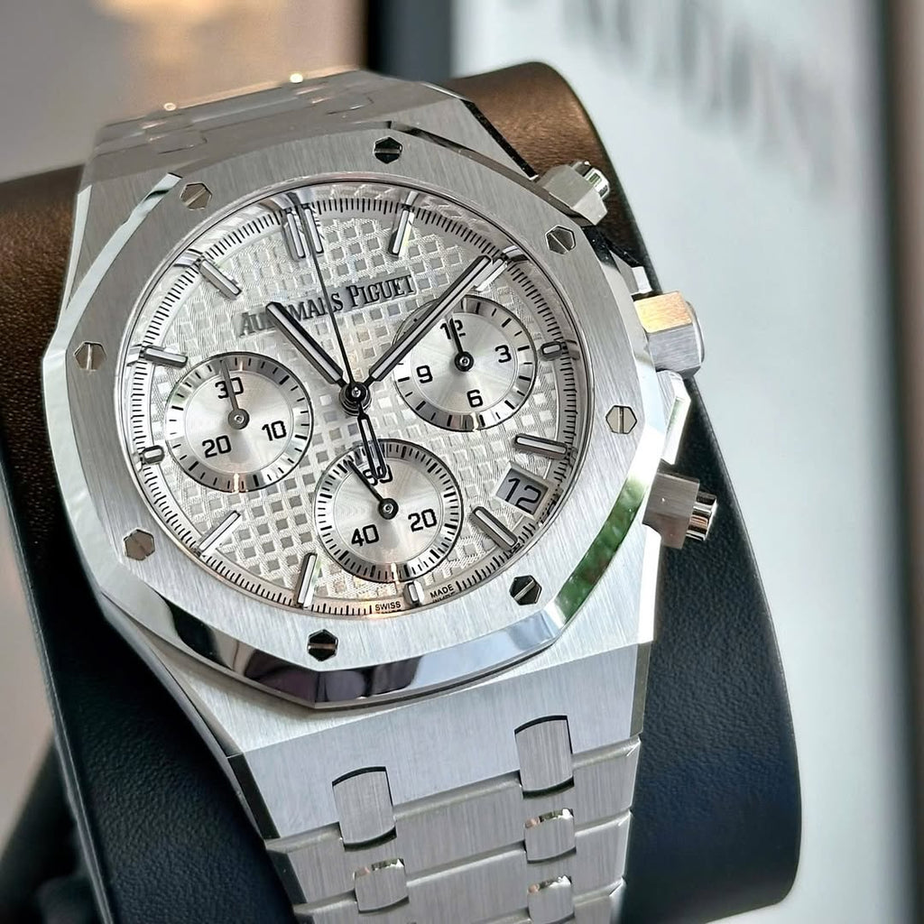 Audemars Piguet Royal Oak Chronograph -  White Dial