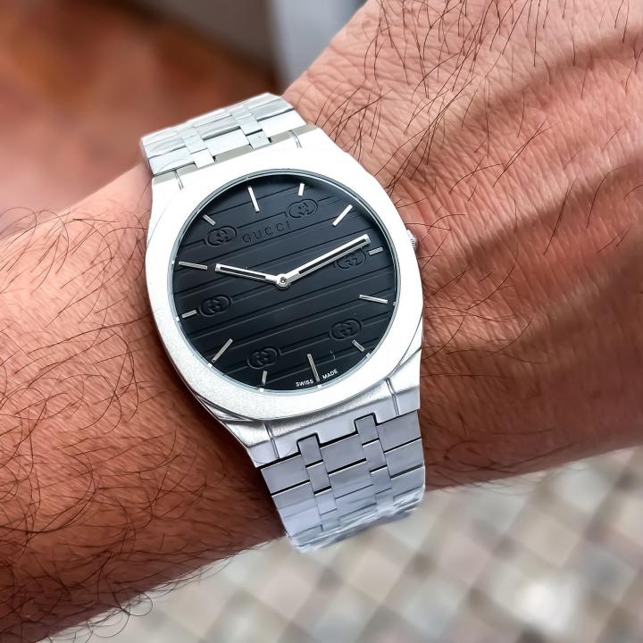 GUCCI 25H WATCH