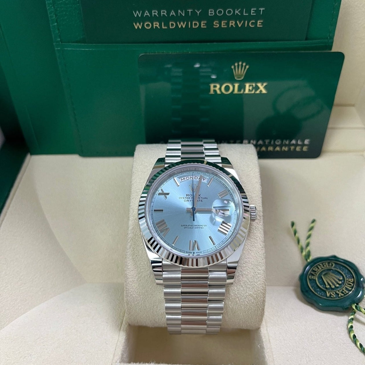 Day-Date Ice Blue Roman