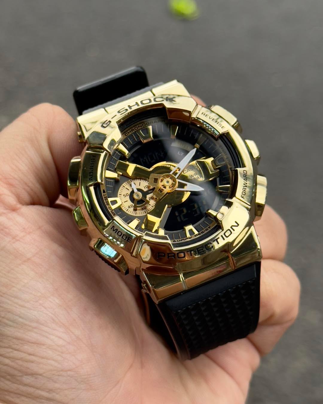 G-SHOCK BOLD